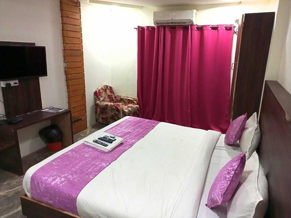 Super Oyo Hotel O Happy Residency Bhopal Eksteriør billede